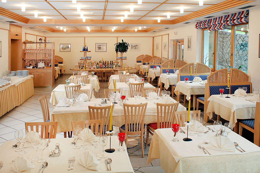 From Breakfast To Dinner The Highlights Hotel Der Rierhof