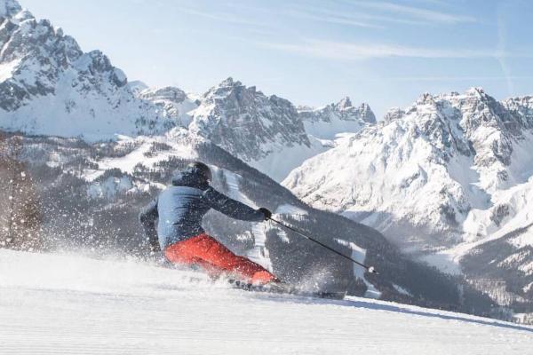 Ski & Sun 7 = 6