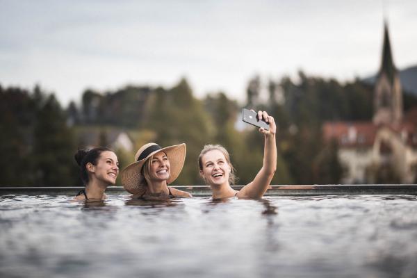 Girls just want to have fun – Girls Retreat