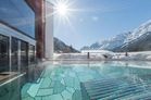 Romantik Hotel Santer (Toblach) im Winter