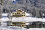 Hotel Baur am See (Toblach) im Winter
