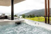 SONNENBERG Panorama Dolomites Wellbeing