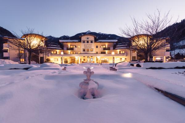 Alpenpalace Luxury Hideaway&Spa Retreat