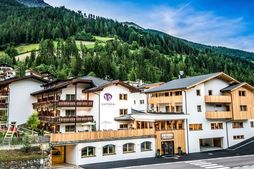 Hotel per famiglie Viktoria (Ultimo / S. Valburga) in estate