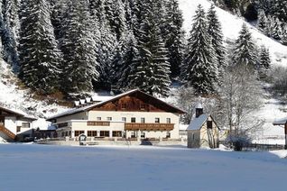 Hotel Larchhof (Racines) in inverno