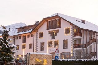 Landhotel Tharerwirt (Olang / Oberolang) im Winter