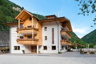 Gasthof zur Sonne (Cornedo) in inverno