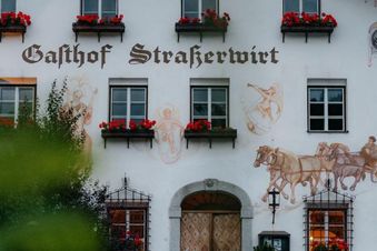 Strasserwirt - Ansitz zu Tirol 