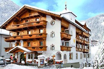 Hotel Sonnenhof (St. Vigil in Enneberg) im Winter