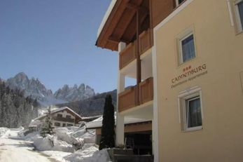 Apartments Tannenburg (Val di Funes / S. Maddalena) in inverno
