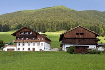 Pension Lienharterhof (Monguelfo-Tesido / Tesido) in estate