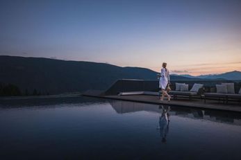 Terentnerhof-active & lifestyle (Terenten) im Sommer