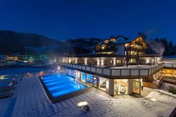 Green Lake Hotel Weiher (Pfalzen / Issing) im Winter