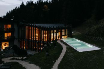 Hotel Bad Ratzes (Siusi allo Sciliar) in inverno