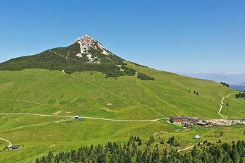Berghotel Jochgrimm (Aldein) im Sommer