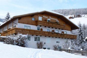 Hotel Fontanella (St. Martin in Thurn) im Winter