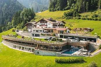 Niblea Dolomites (St. Ulrich) im Sommer