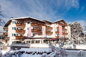 Aktiv- & Vitalhotel Erica (Deutschnofen) im Winter