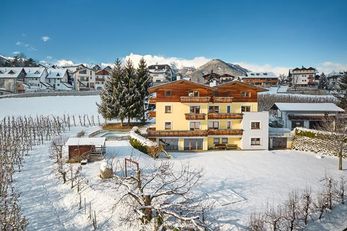 Residence Schiestlhof (Naz-Sciaves) in inverno
