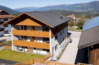 Obergasserhof (St. Lorenzen / Stefansdorf) im Sommer