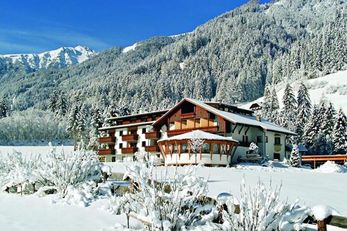 Hotel Vierbrunnenhof (Anterselva) in inverno
