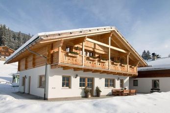 Lutzerhof (Monguelfo-Tesido / Tesido) in inverno