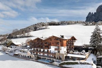 Hotel Emmy - five elements (Völs am Schlern) im Winter