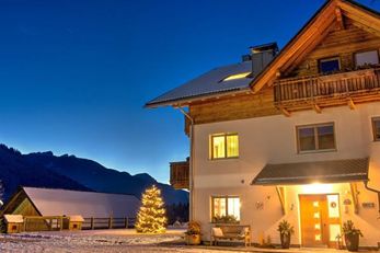 Stoffnerhof (Welsberg-Taisten / Taisten) im Winter