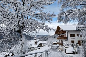 Residence Töglhof (Val di Funes) in inverno