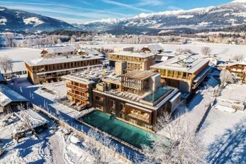 Falkensteiner Hotel Kronplatz (Brunico / Riscone) in inverno