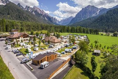 Camping AL PLAN*** - Dolomites (St. Vigil in Enneberg) im Sommer
