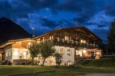 Maurlechnhof (Valle Aurina / Lutago) in inverno