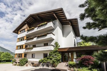 Garni Hotel B&B Villa Angelino (Ortisei) in estate