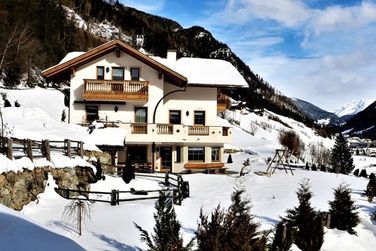 Alpenappart mountain wellness farm (Ahrntal / Steinhaus) im Winter