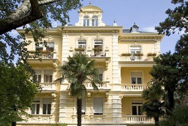 Hotel Westend (Merano) in estate