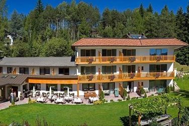 Hotel Rinner (Ritten / Oberbozen) im Sommer