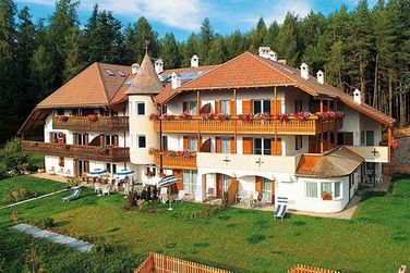 Residence Garni Wolfgang (Renon / Collalbo) in inverno