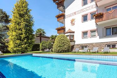 Hotel Brunner (Merano) in estate