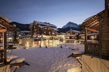 Post Alpina - Family Mountain Chalets (San Candido / Versciaco) in inverno