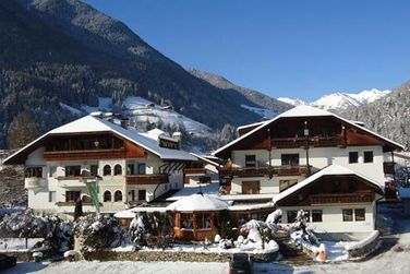 Alphotel Stocker (Campo Tures) in inverno