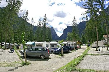 Camping Toblacher See (Toblach) im Sommer