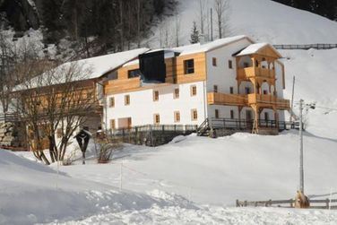 Steinwandterhof (Prags / St. Veit) im Winter