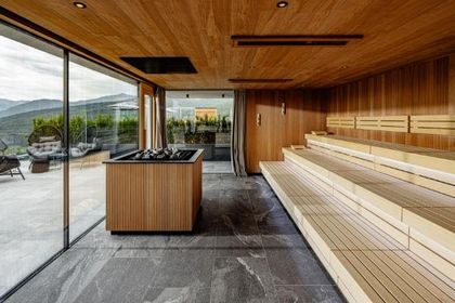 SONNENBERG Panorama Dolomites Wellbeing