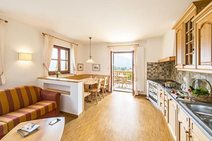 Ansitz Mair im Korn (Lagundo) in estate