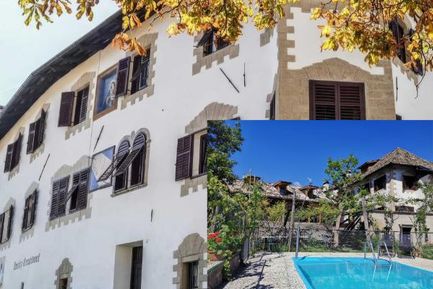 Ansitz Grustdorf (Eppan) im Sommer