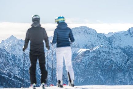 Mid-Week Special: Ski Days Deluxe