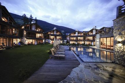 Post Alpina - Family Mountain Chalets
