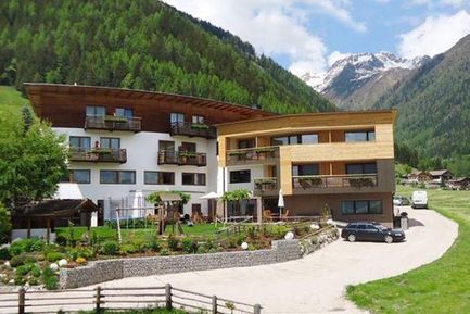 Dolomitenblick alps boutique hotel