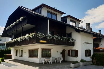 Garni Graber (Brunico / Riscone) in estate