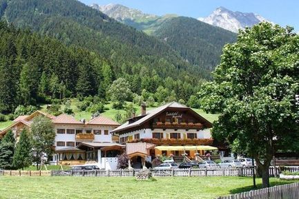 Santéshotel Wegerhof (Anterselva) in estate